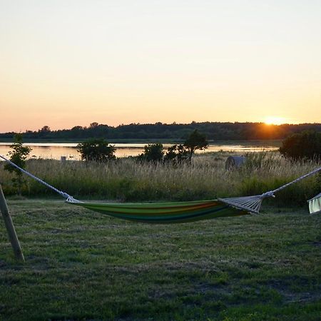 Hotel Saare Glamping Salme Exterior foto